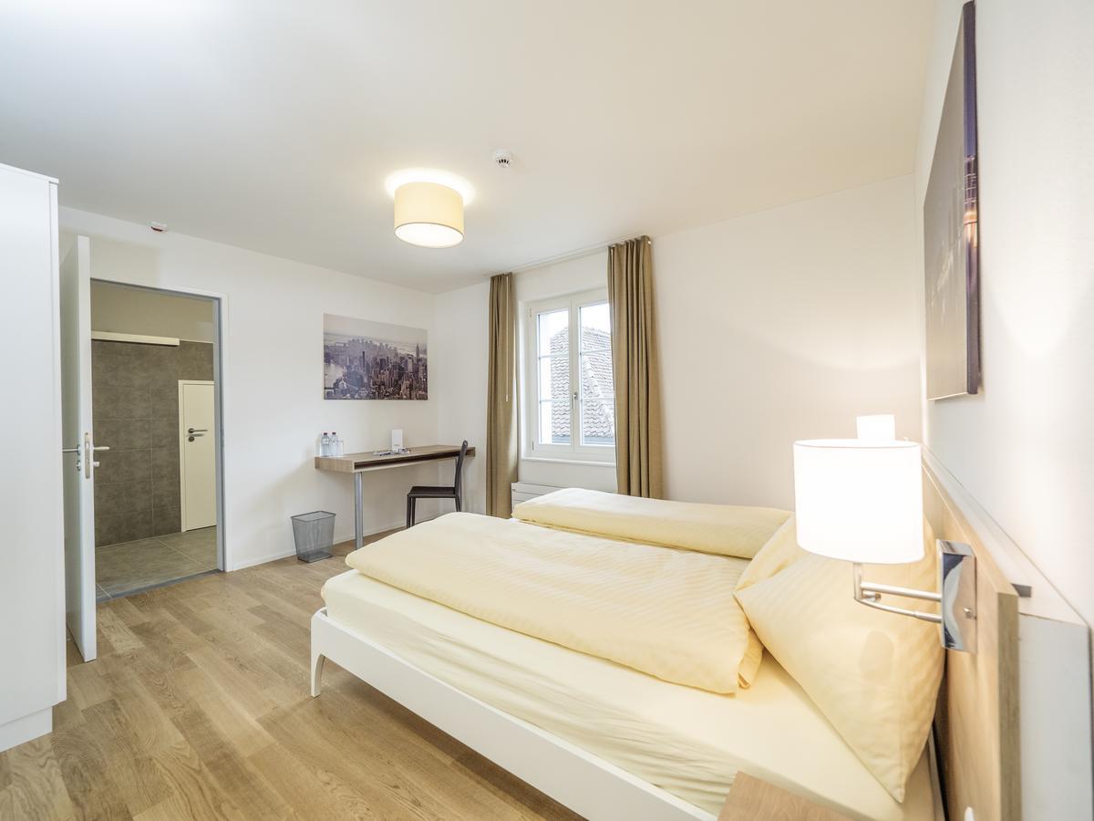 Aparthotel Baeren Seengen Bagian luar foto