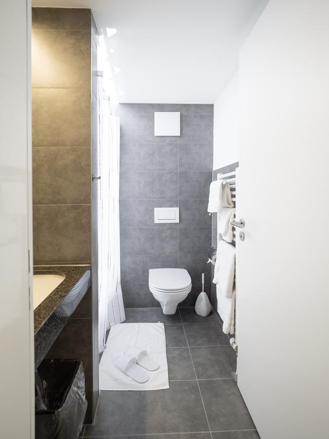 Aparthotel Baeren Seengen Bagian luar foto